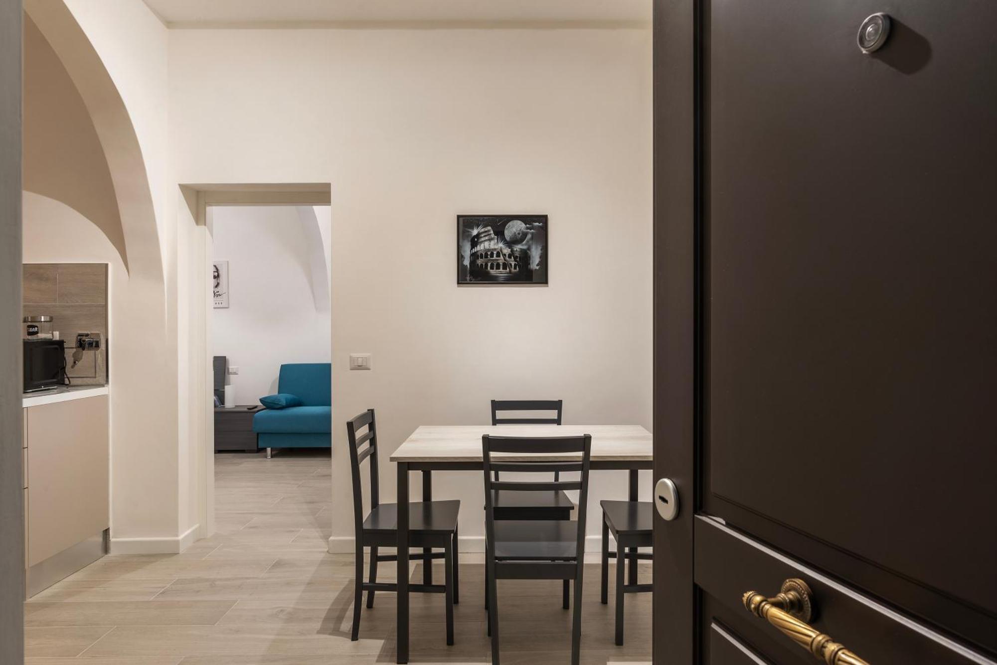 Terme Di Traiano Apartment - 10 Min Dal Colosseo Рим Экстерьер фото