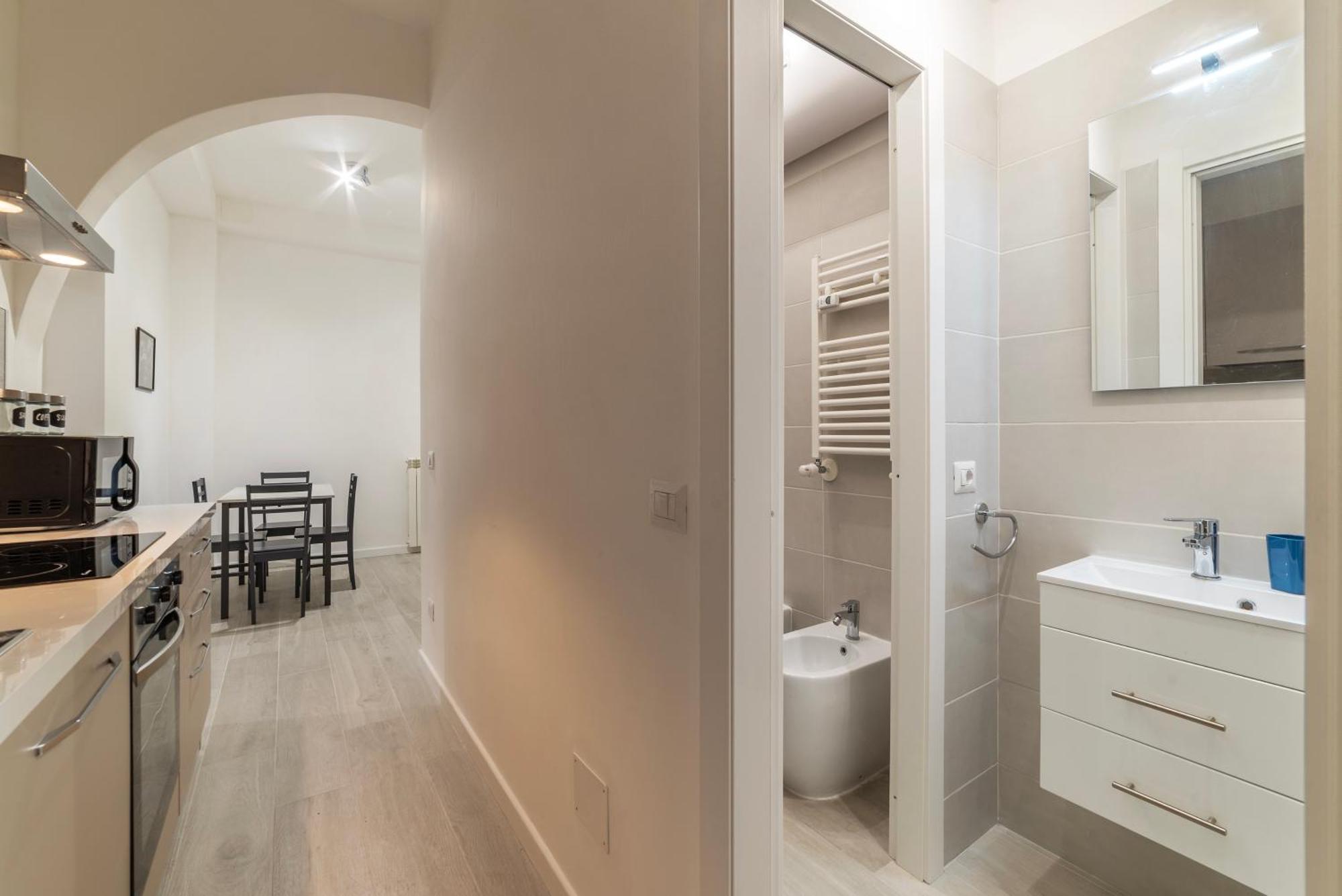 Terme Di Traiano Apartment - 10 Min Dal Colosseo Рим Экстерьер фото