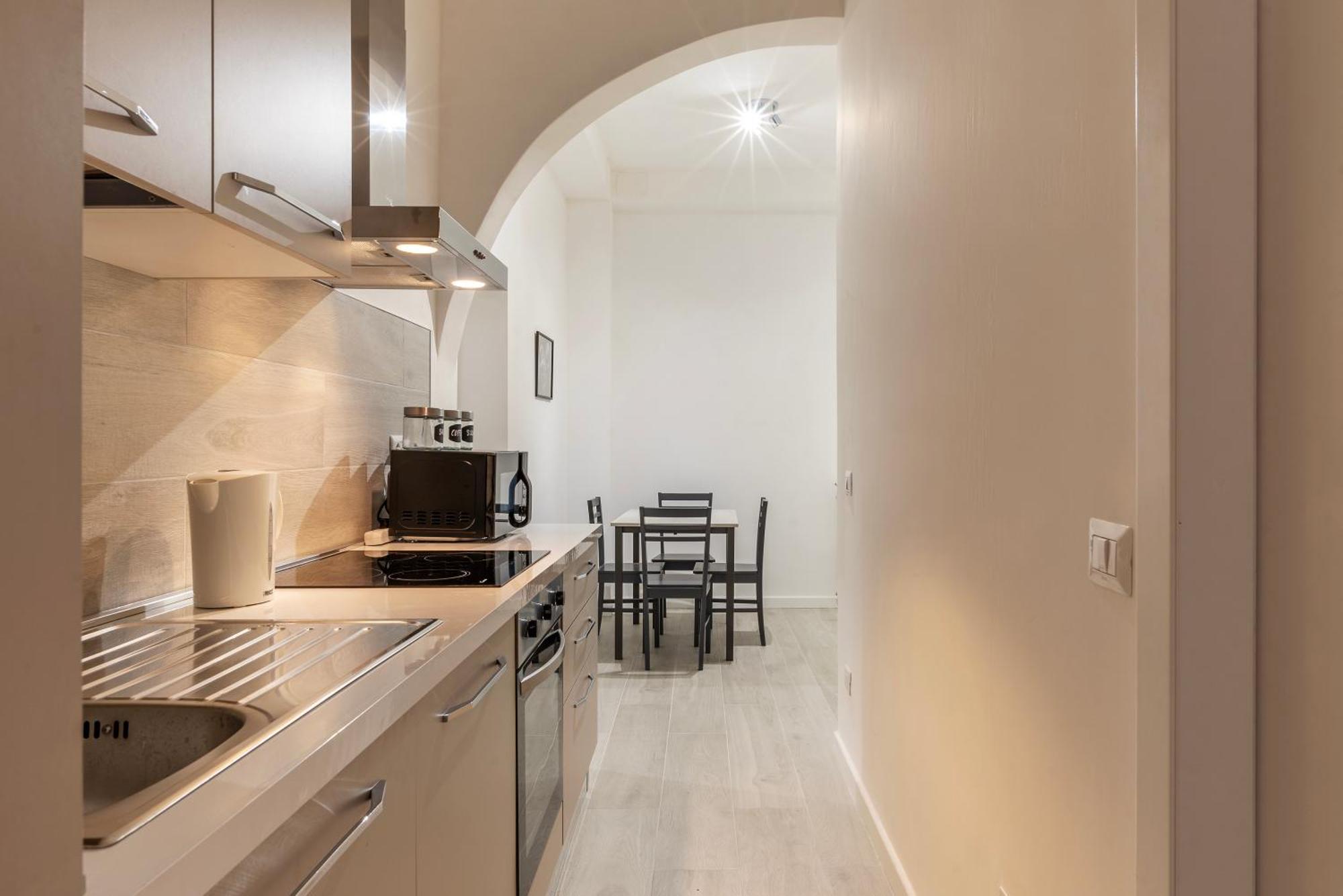 Terme Di Traiano Apartment - 10 Min Dal Colosseo Рим Экстерьер фото